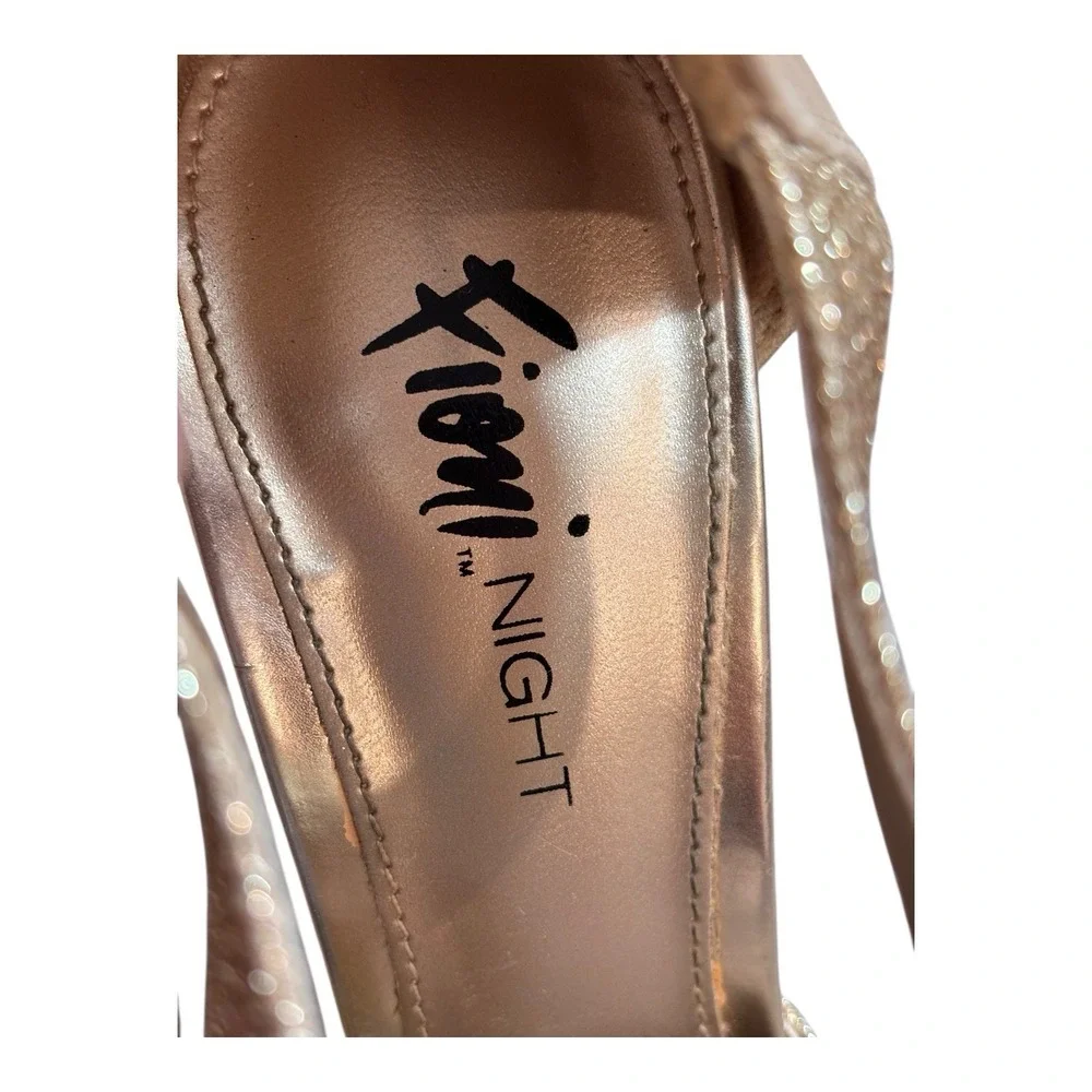 Fioni Night Gold Shimmer Peep Toe Platform Stiletto Heels Womens 6.5 M Zip Party